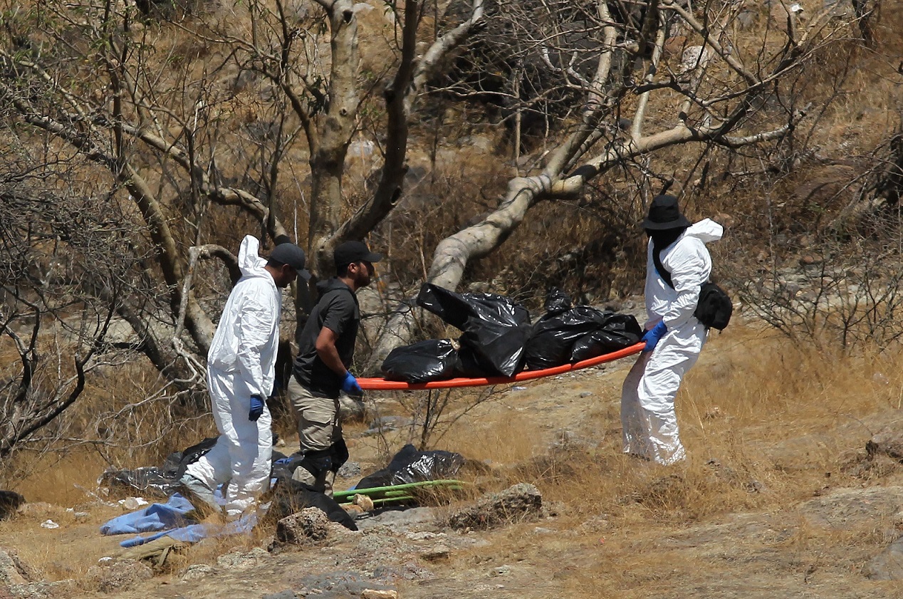 Pruebas periciales comprueban que restos encontrados en una barranca, son los de los desaparecidos de Zapopan
