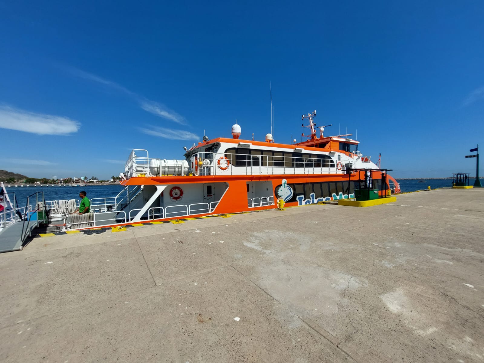 Conoce el ferry que te lleva de Mazatlán hacia las Islas Marías en una experiencia única