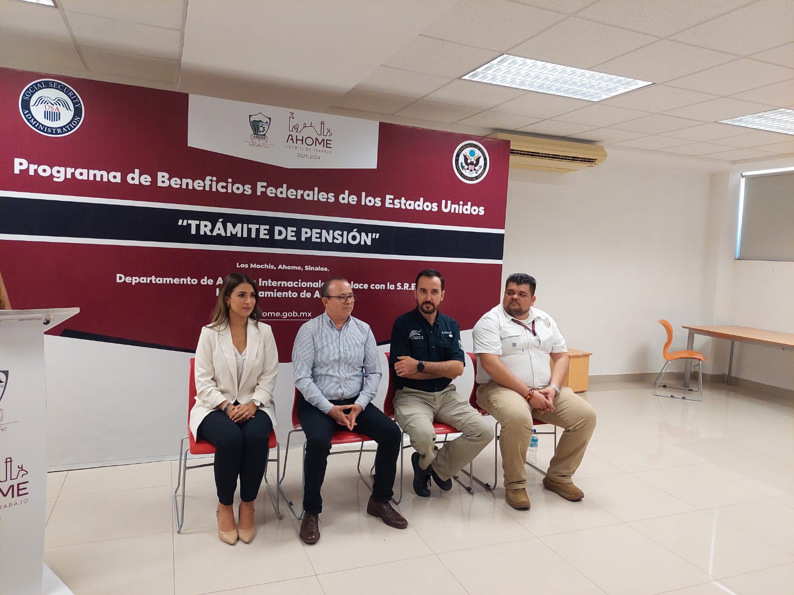 Consulado americano realizó tramite de pensión a adultos mayores que trabajaron en EU más de 10 años
