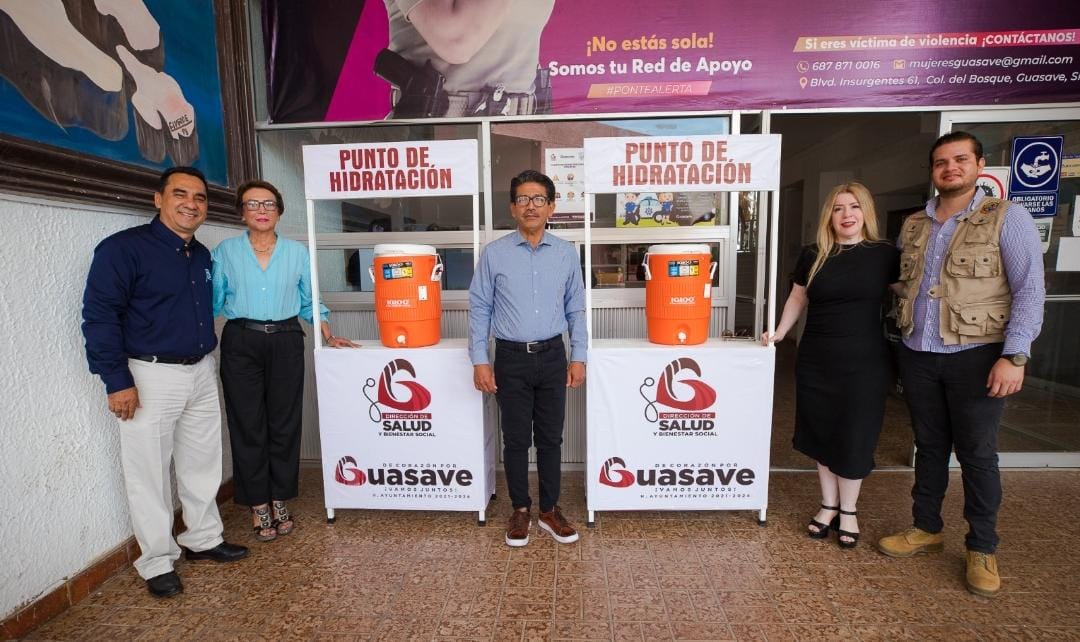 ¡De espíritu solidario! Empresa farmacéutica dona dos módulos para puntos de hidratación en Guasave