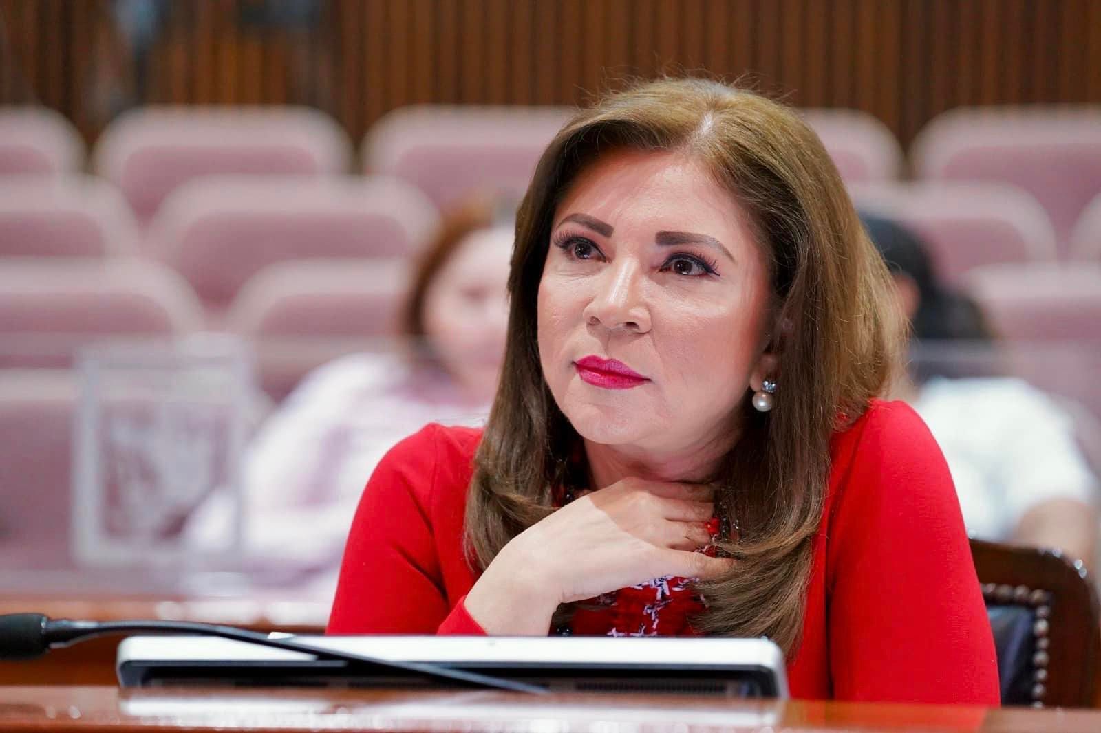 ¡Sigue la desbandada! Diputada Gloria Himelda Félix renuncia al PRI