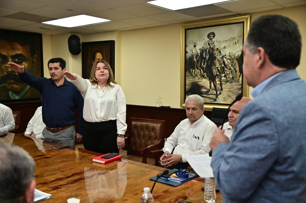 En medio de investigaciones por actos de corrupción, deja Salvador Pérez Martínez la secretaría de Finanzas de la UAS