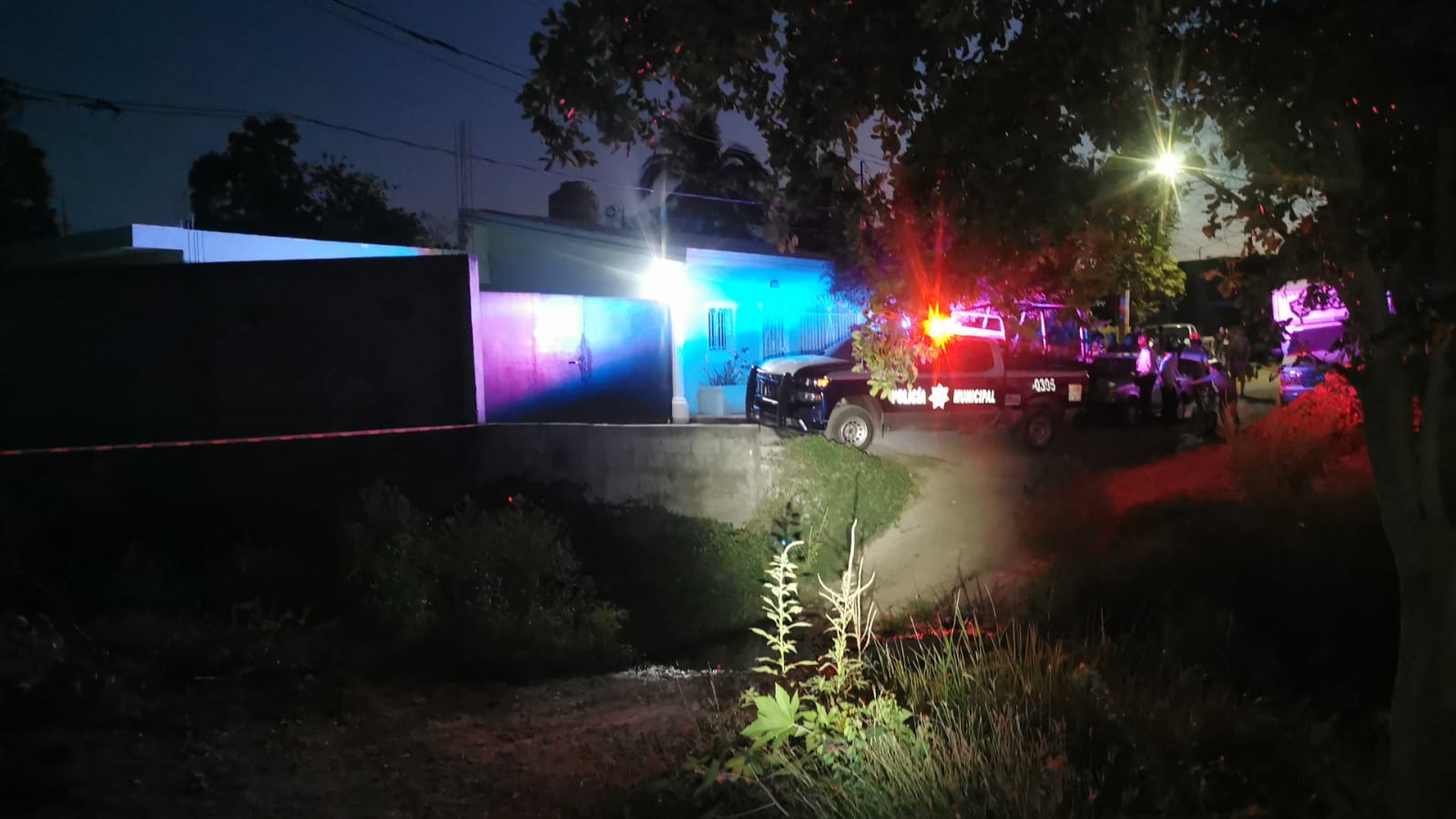 Escucharon balazos y luego hallaron a un hombre muerto en arroyo de la colonia 5 de Febrero, en Culiacán