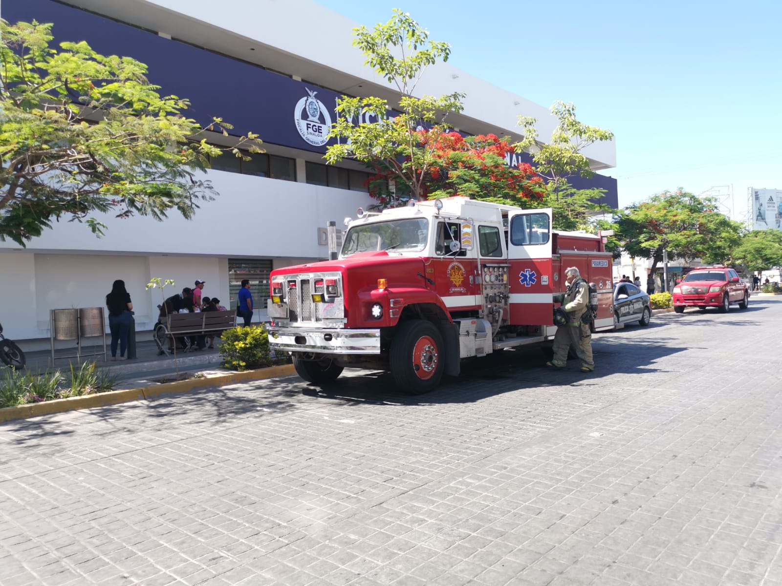 Evacuan a personal de la Vicefiscalía zona norte por conato de incendio