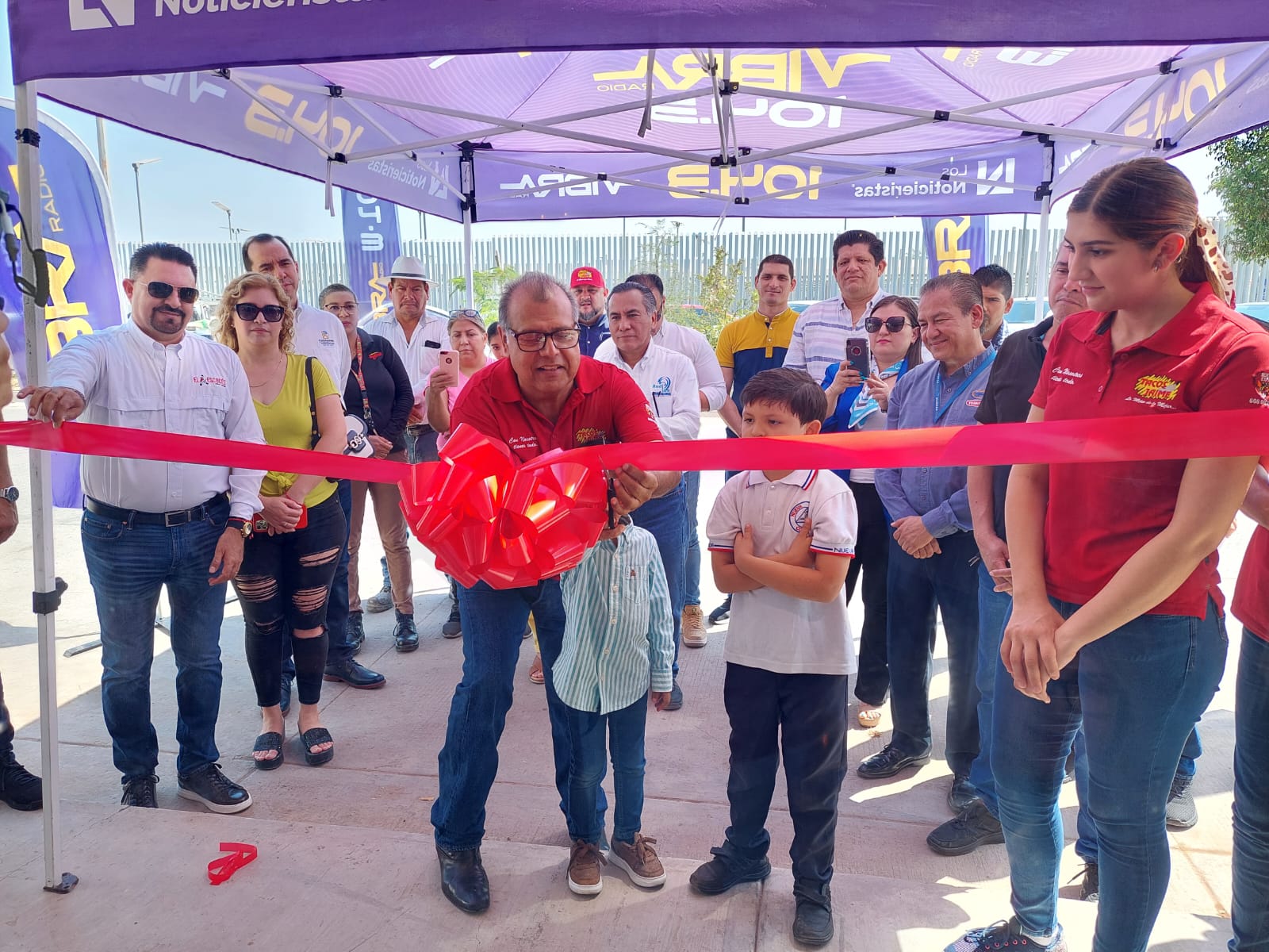 Inauguran ‘Tacos Jaime’, tercera sucursal en fraccionamiento Viñedos de Los Mochis