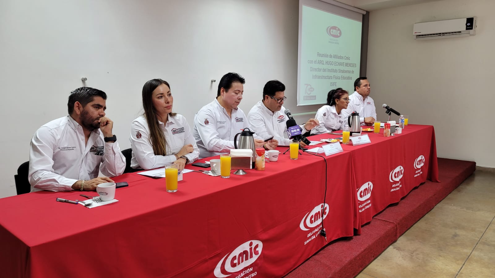 Era importante reunirnos con el Isife, ya que es la dependencia que nos da más trabajo: CMIC