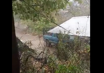 ¡Una chulada! Llueve y con ganas en La Cañada Verde, Sinaloa