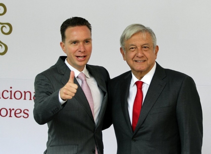Suma López Obrador a Manuel Velazco del PVEM, a la lista de candidateables presidenciales por Morena