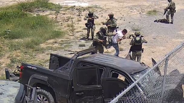 AMLO revela que los militares exhibidos en video están siendo investigados por ‘ejecución extrajudicial’