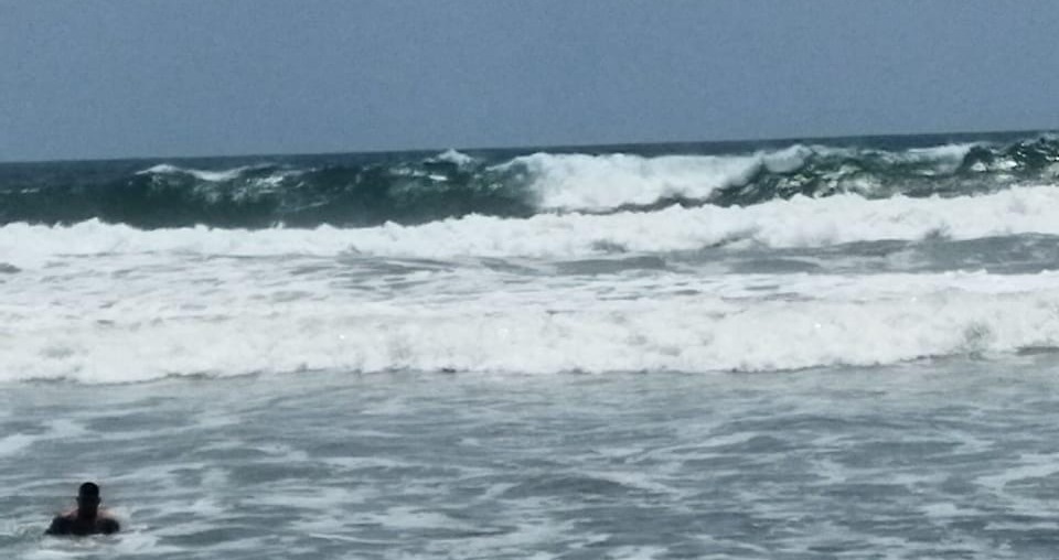 Por condiciones climáticas adversas ordenan cierre a la navegación en Mazatlán