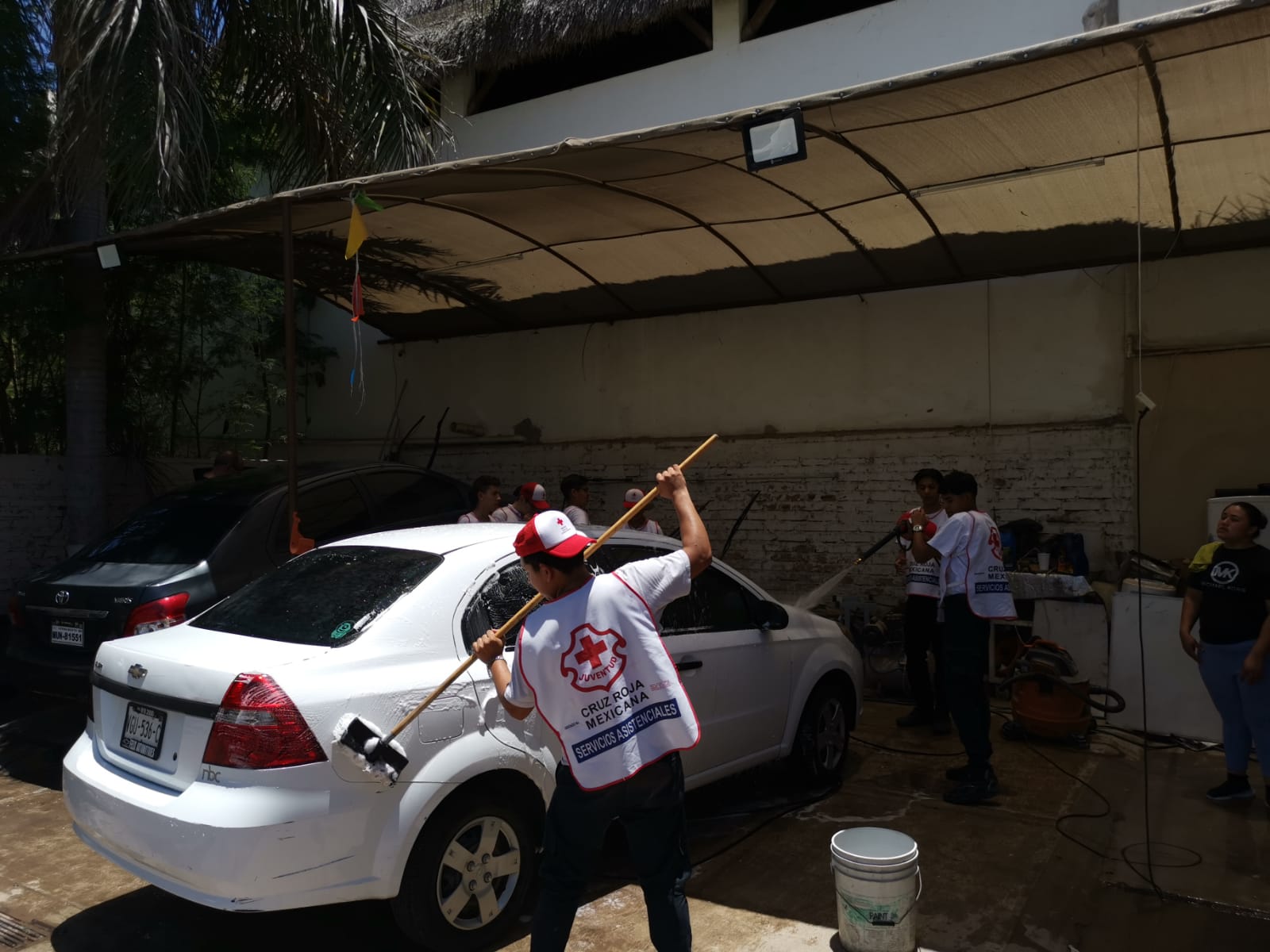 ¡Todos a ayudar! Realizan “Lavaton” en ayuda a Pedro Murrieta, paramédico de la Cruz Roja en Los Mochis