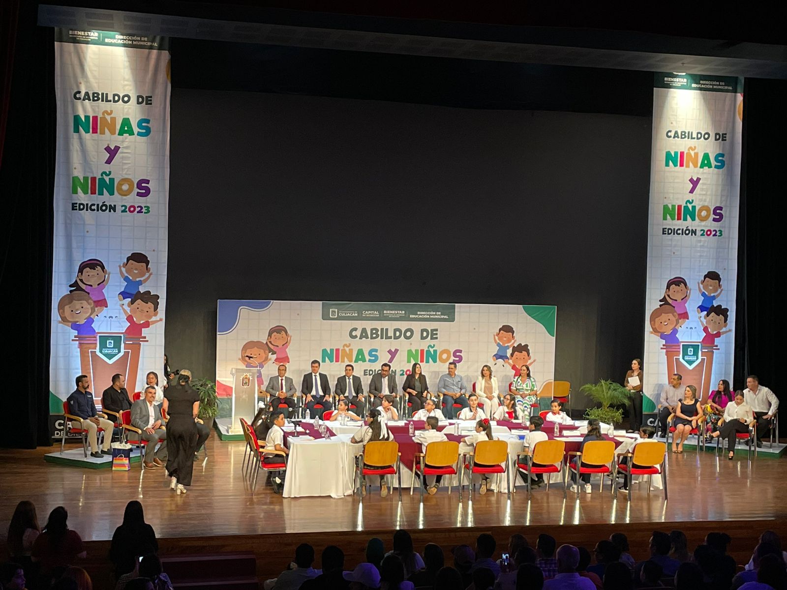 Realizan sesión de cabildo de niñas y niños en su edición 2023; impulsan temas de violencia escolar