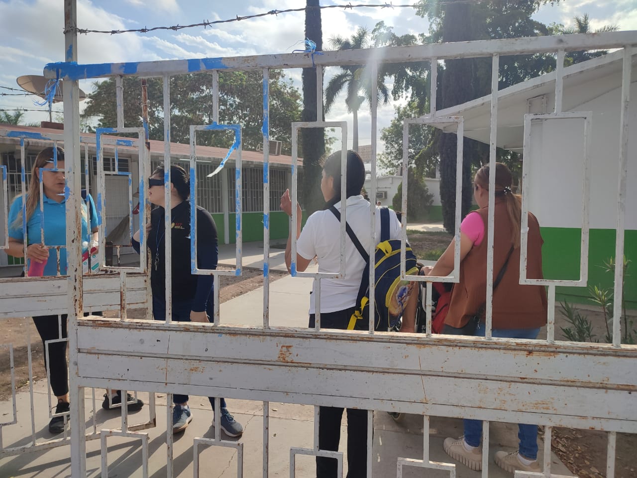Reanudan clases en el CAM 3, tras compromiso de la SEPyC para darles intendente