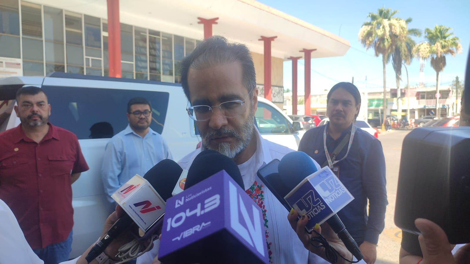 ‘Convencido que entre más mujeres tengan responsabilidades de mayor nivel, mejor será el país’: Bejarano
