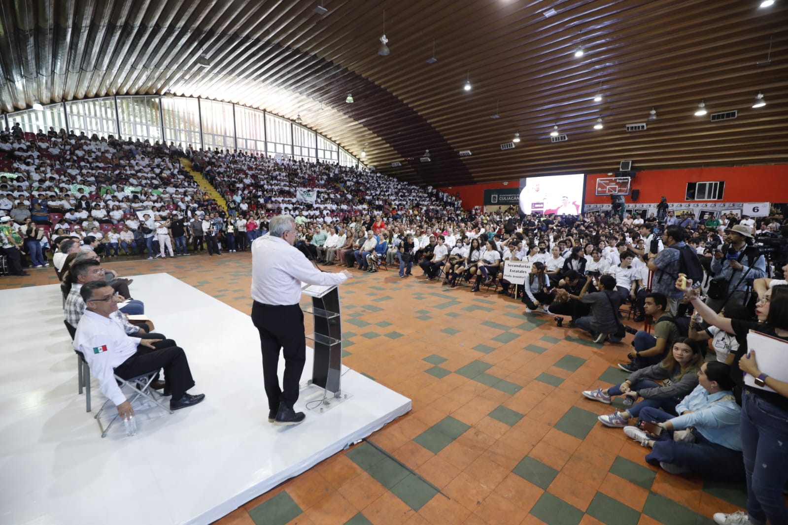 “A la droga díganle: no quiero” Rocha da arranque a la estrategia de prevención de adicciones “Si te drogas te dañas”