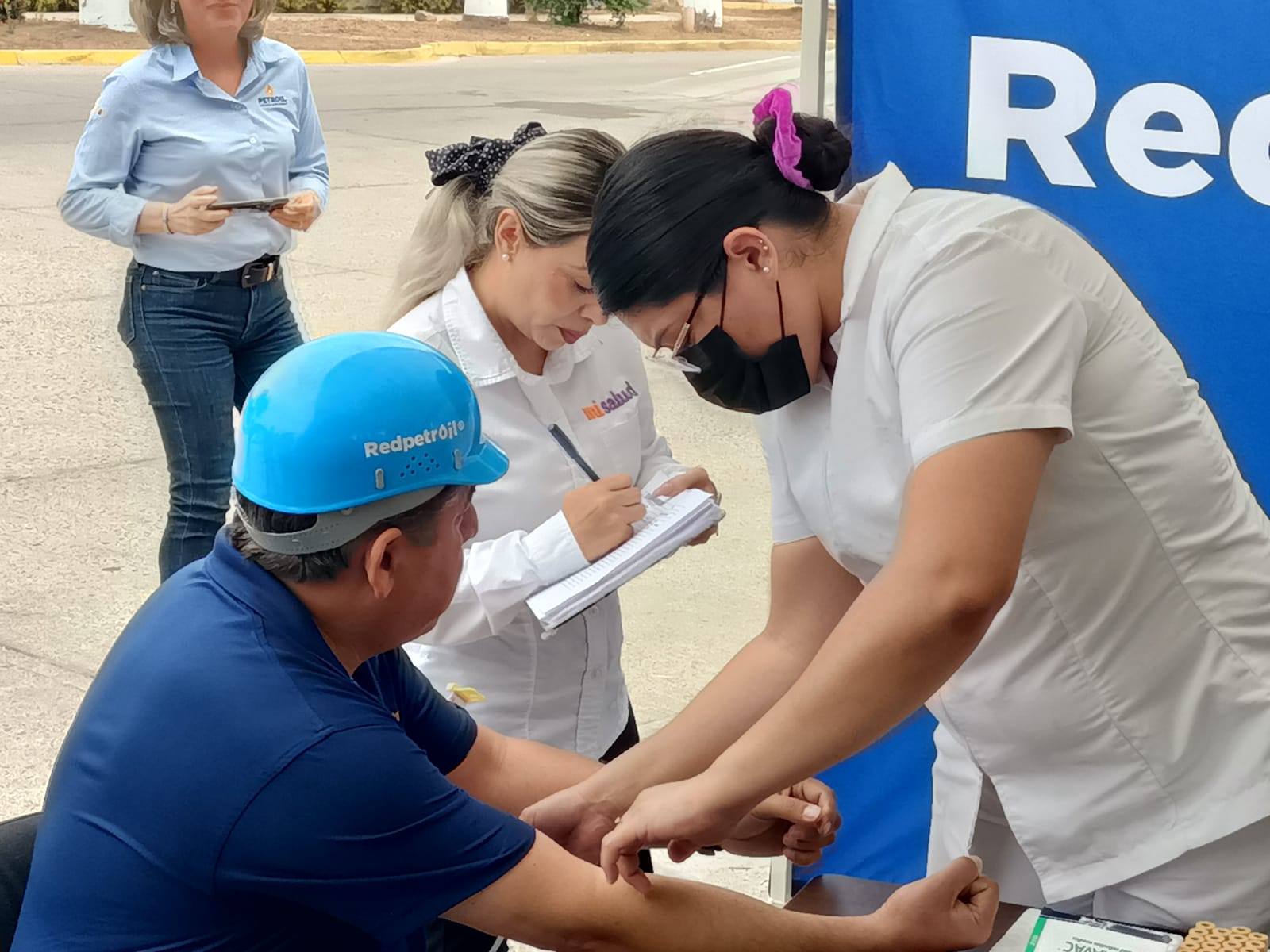 Se suma RedPetroil a la prevención del cáncer de próstata con ‘Junio Azul. CheKT’, con cupones para estudio a bajo costo