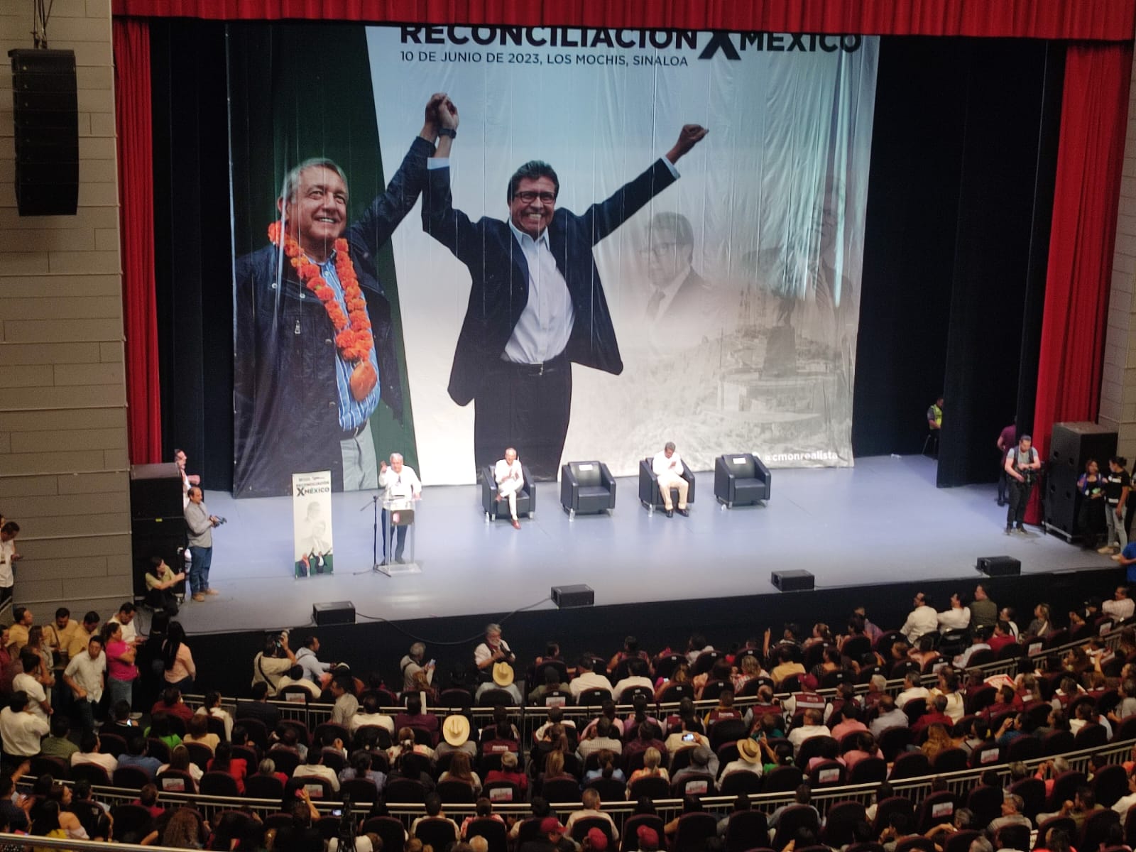 “No nos deben ganar las tentaciones; no hay que comprometer al Estado en este proceso de Morena”: Rocha