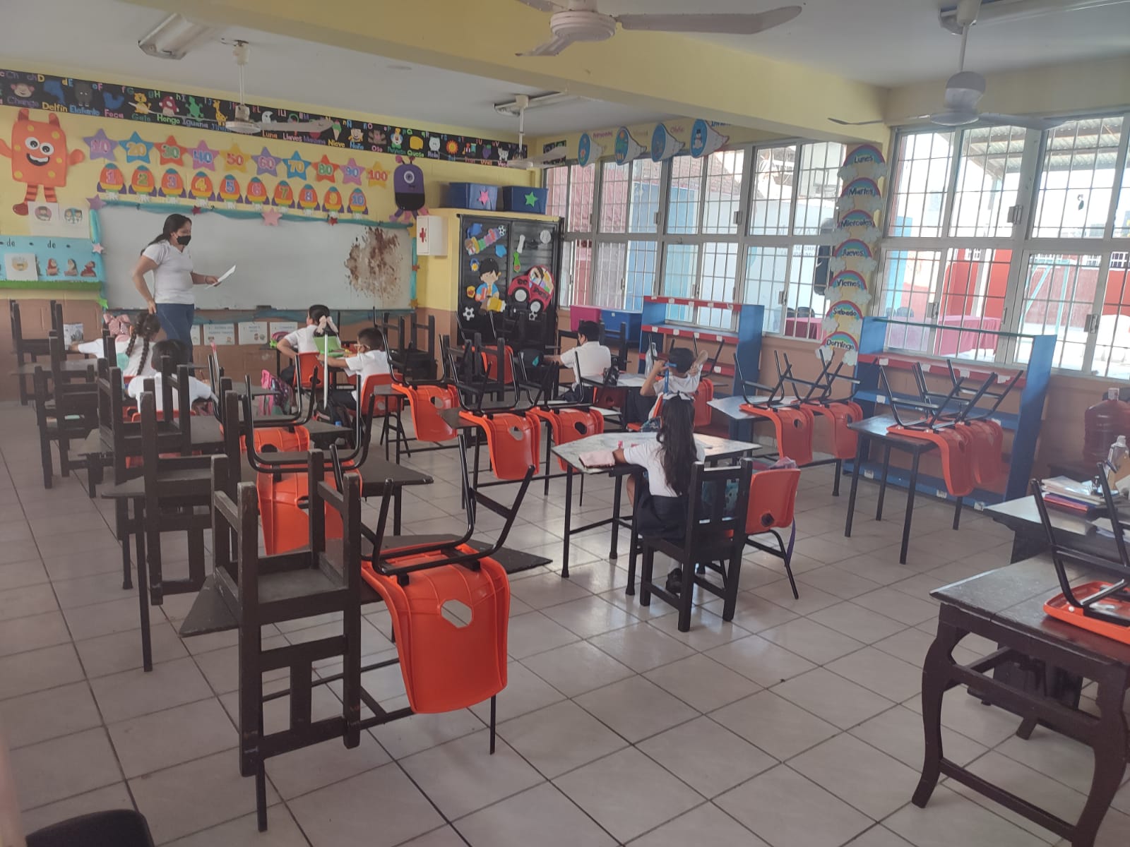 Se ausentan alumnos en escuelas de Ahome por falta de agua: SEPyC
