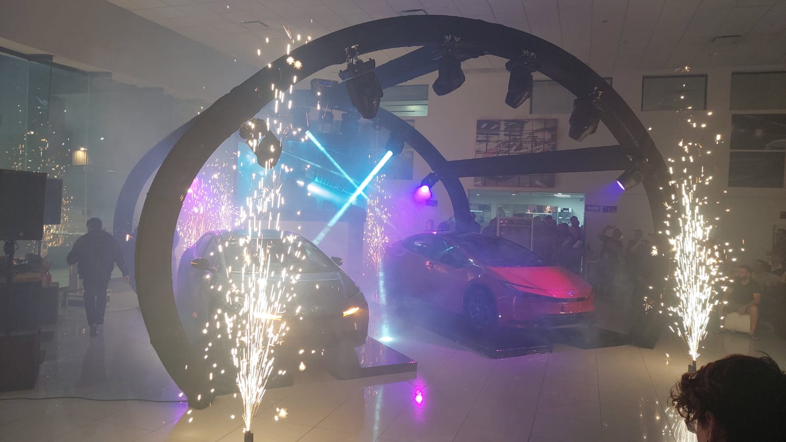 Toyota presenta la quinta generación del Prius con el nuevo HEV 2023 totalmente renovado