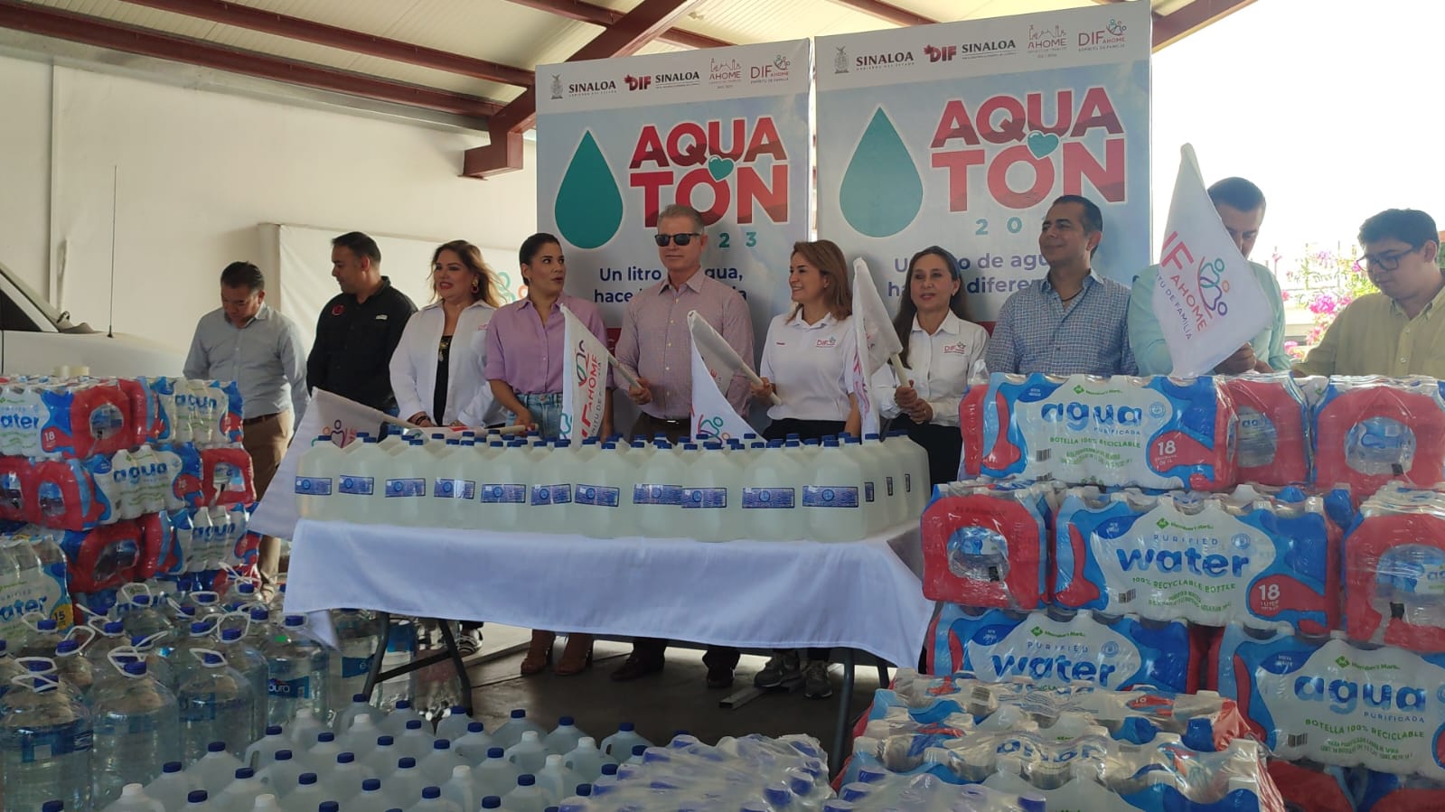 Piden a ahomenses a solidarizarse con el ‘Aquatón 2023’, toda el agua embotellada la recibirán en el DIF municipal