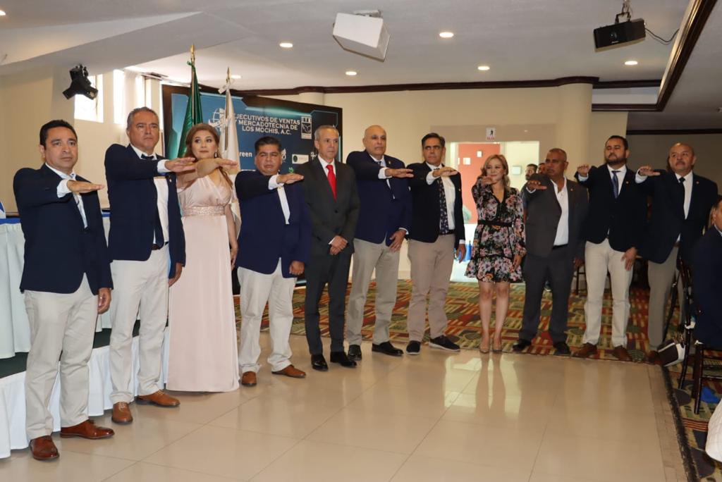 Ejecutivos de Ventas de Los Mochis refrendan trabajar unidos para ser fuertes; renuevan su mesa directiva
