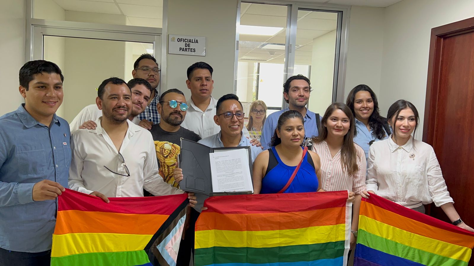 Sinaloa Incluyente presenta iniciativas; penalizar terapias de reconversión y permitir matrimonio a personas con VIH