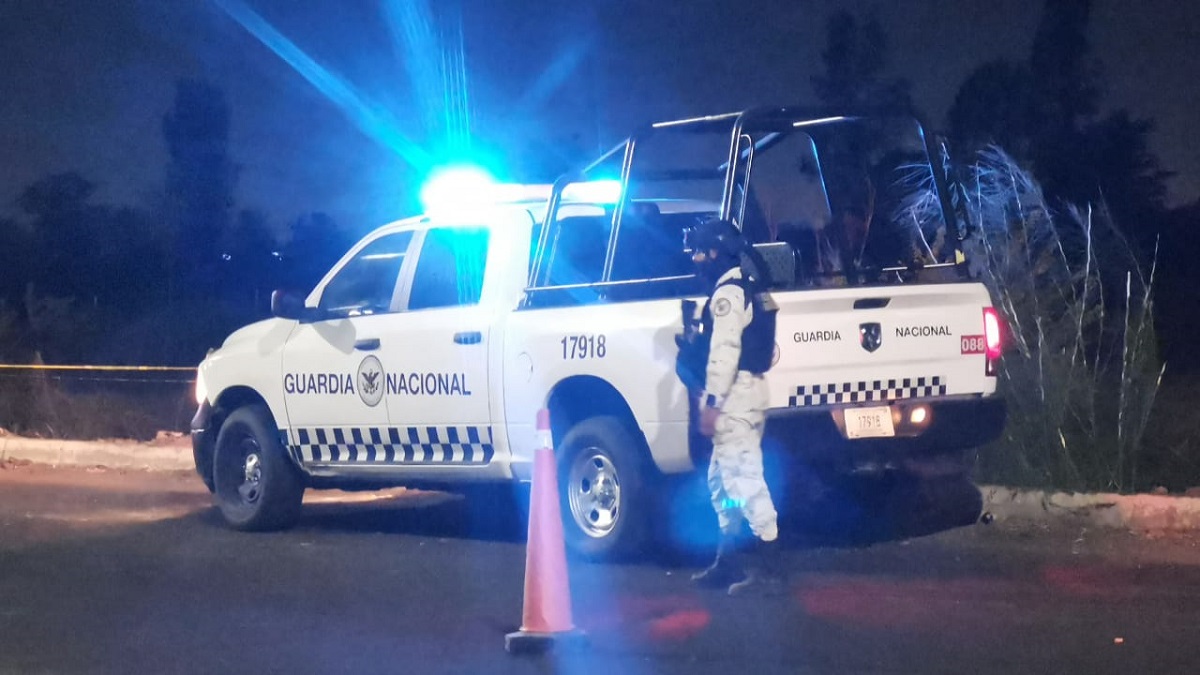 Hallan asesinada a persona sobre la Maxipista Culiacán-Mazatlán; sería el noveno crimen de este sábado en la capital