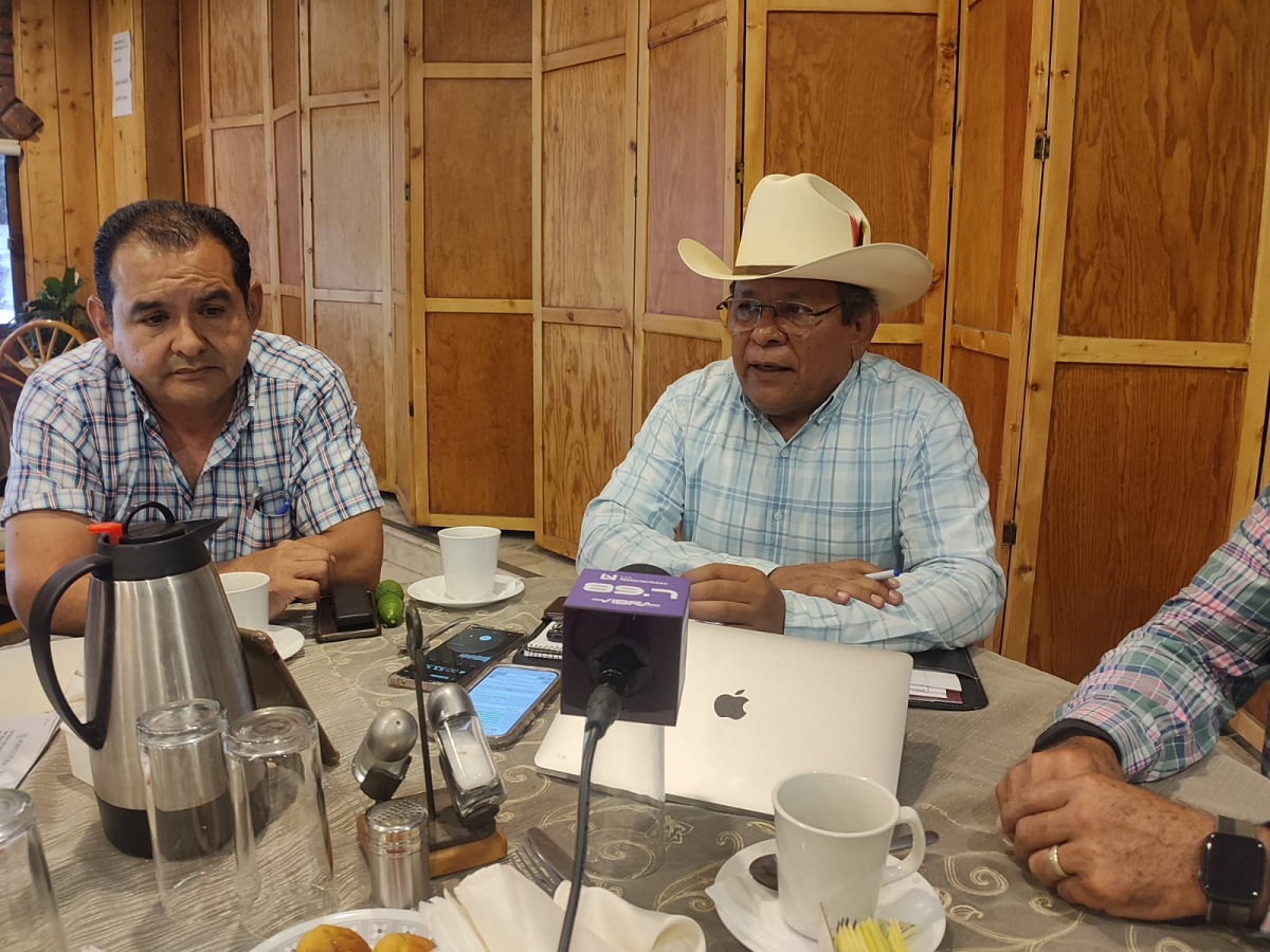 Llega Jaime Montes a Guasave; buscan destrabar “cuello de botella” en almacenamiento de maíz