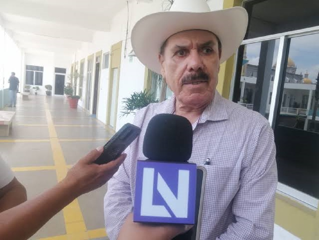 ¡Se va el primero! Le da ‘cuello’ Édgar González a director del Rastro TIF por hacer proselitismo en gira de Marcelo Ebrard