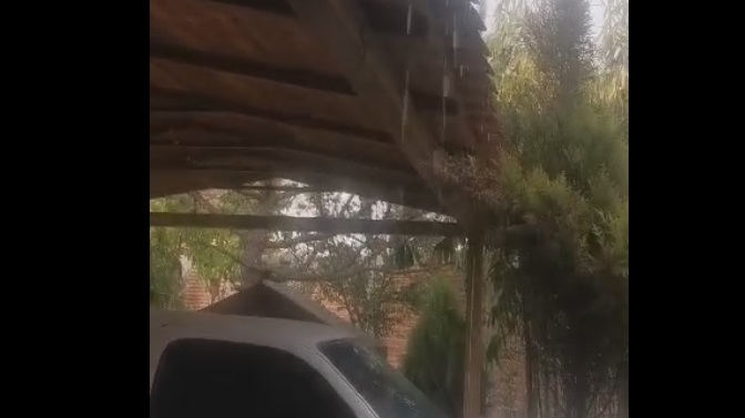 (VIDEO) ¡Se hizo el agua! Llueve en la sierra de Badiraguato este Día de San Juan