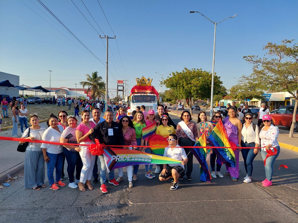 Realizan quinta Marcha del Orgullo LGBTTTQ+ en Los Mochis