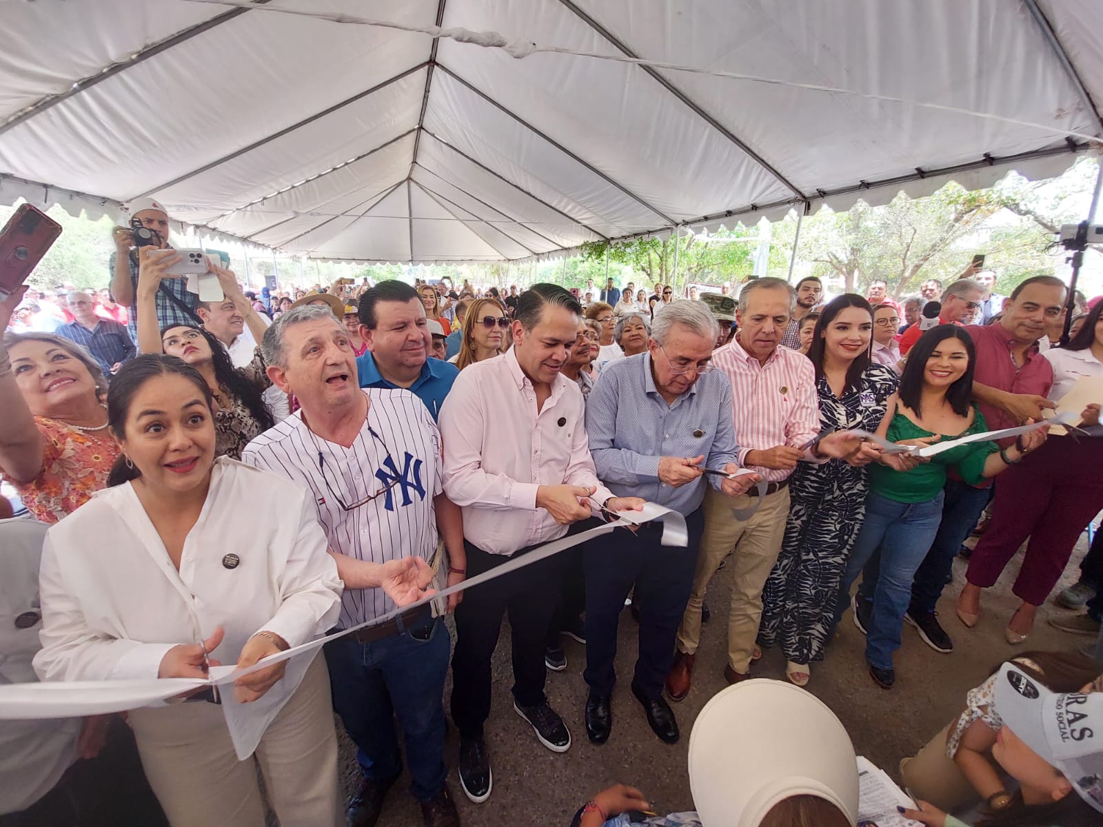 “La obra fundamental en Los Mochis es resolver el drenaje pluvial, para que no se inunden”: Gobernador