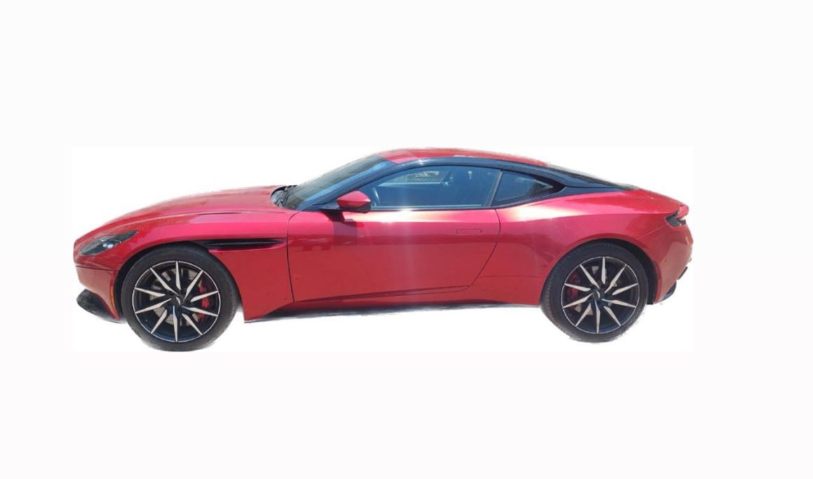 Recuperan en Valle Alto en Culiacán costoso auto Aston Martin de 5 mdp robado en Estados Unidos