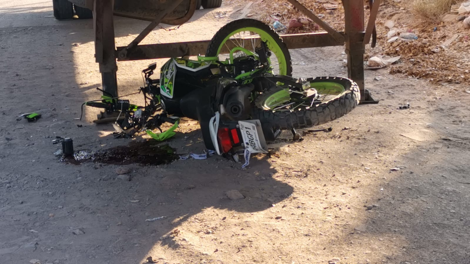 Gael de 13 años de edad pierde la vida tras chocar contra una caja de tráiler en Los Mochis