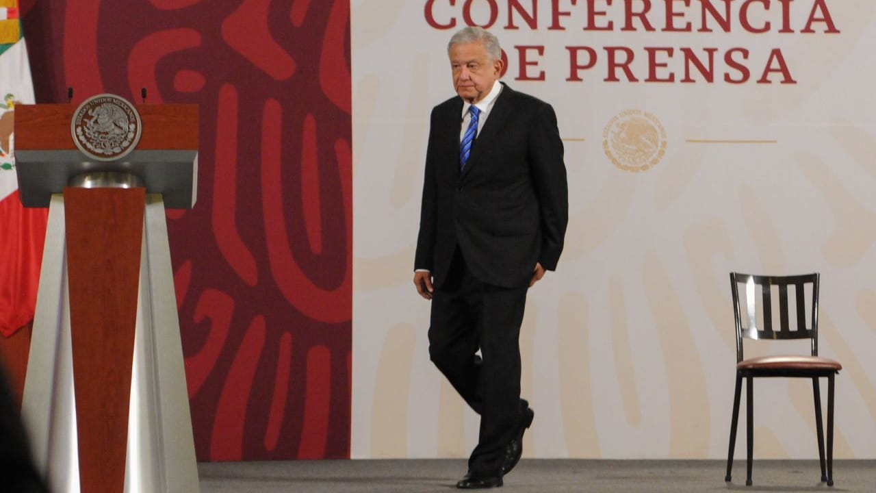 Ahora deberá abstenerse de hablar sobre las elecciones del 2024… INE dicta nuevas medidas contra AMLO