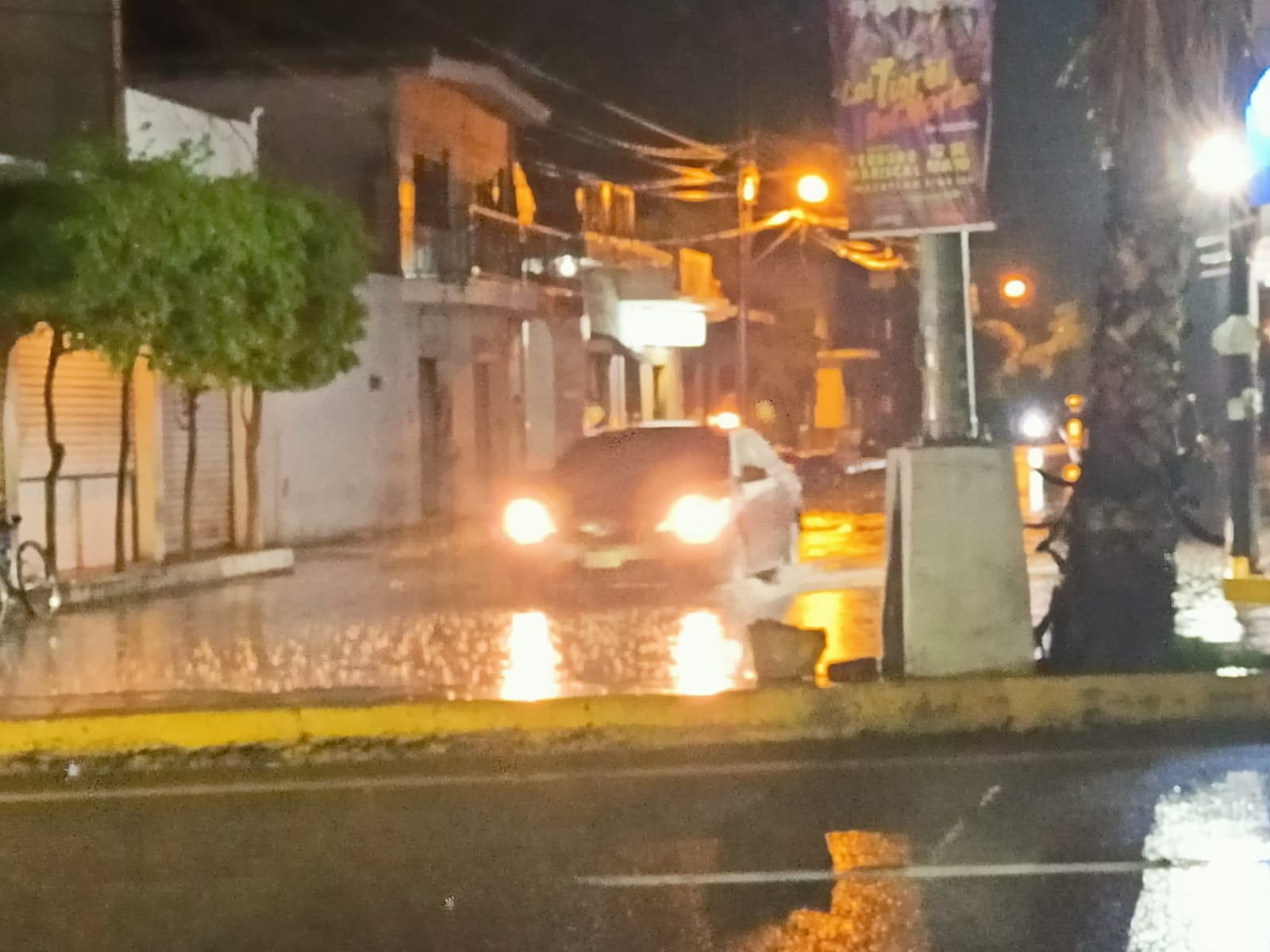 Anuncian noche lluviosa para el centro y sur de Sinaloa, se avecina corredor de tormentas este viernes