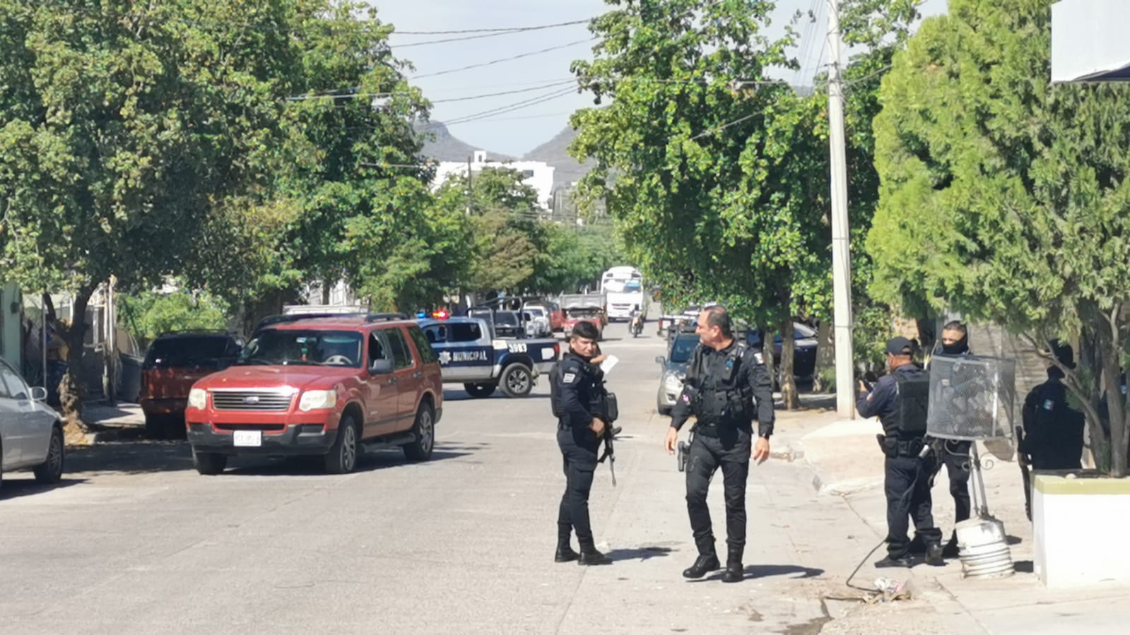 Raymundo iba a visitar a sus familiares cuando lo atacaron a balazos en Culiacán, murió al llegar a un hospital