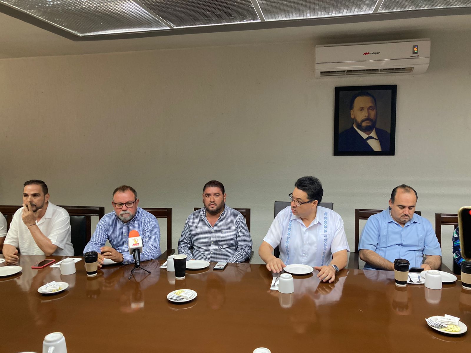 Canaco y Conagam hacen un llamado a la CFE ante apagones que dejaron pérdidas millonarias en Mazatlán