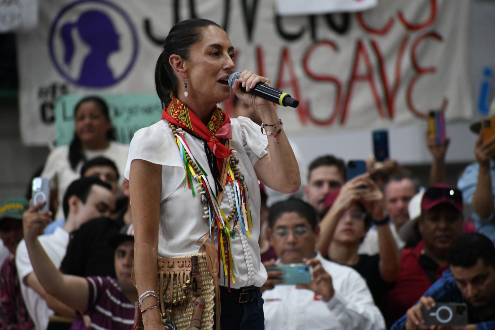 ‘Más 8 millones de mexicanos y de mexicanas salieron de la pobreza con la 4T’: Sheinbaum