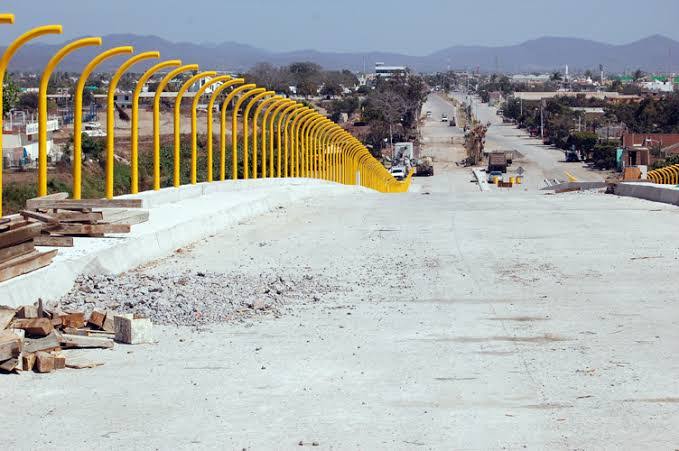Serían 346 mdp el recurso para construir puentes a desnivel sobre Colosio y Santa Rosa: Obras Públicas