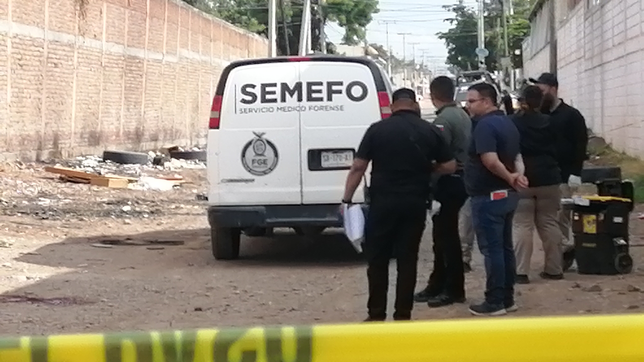 Sujetos disparan contra personas en un abarrote en Guadalajara; hay dos fallecidos y 3 heridos