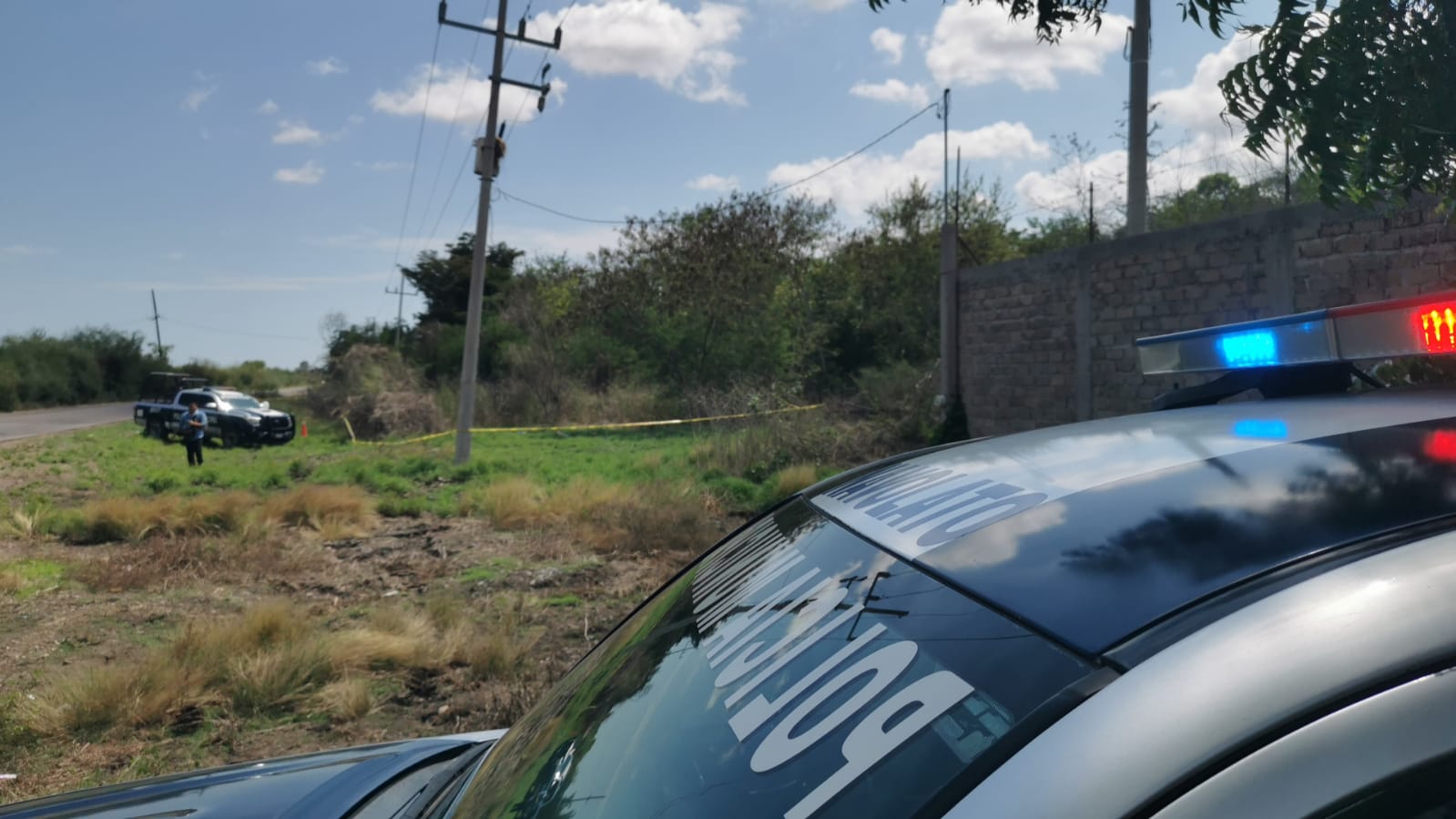 Denuncian a supuestos marinos de ser quienes asesinaron al hombre hallado en Navolato y herir a otro