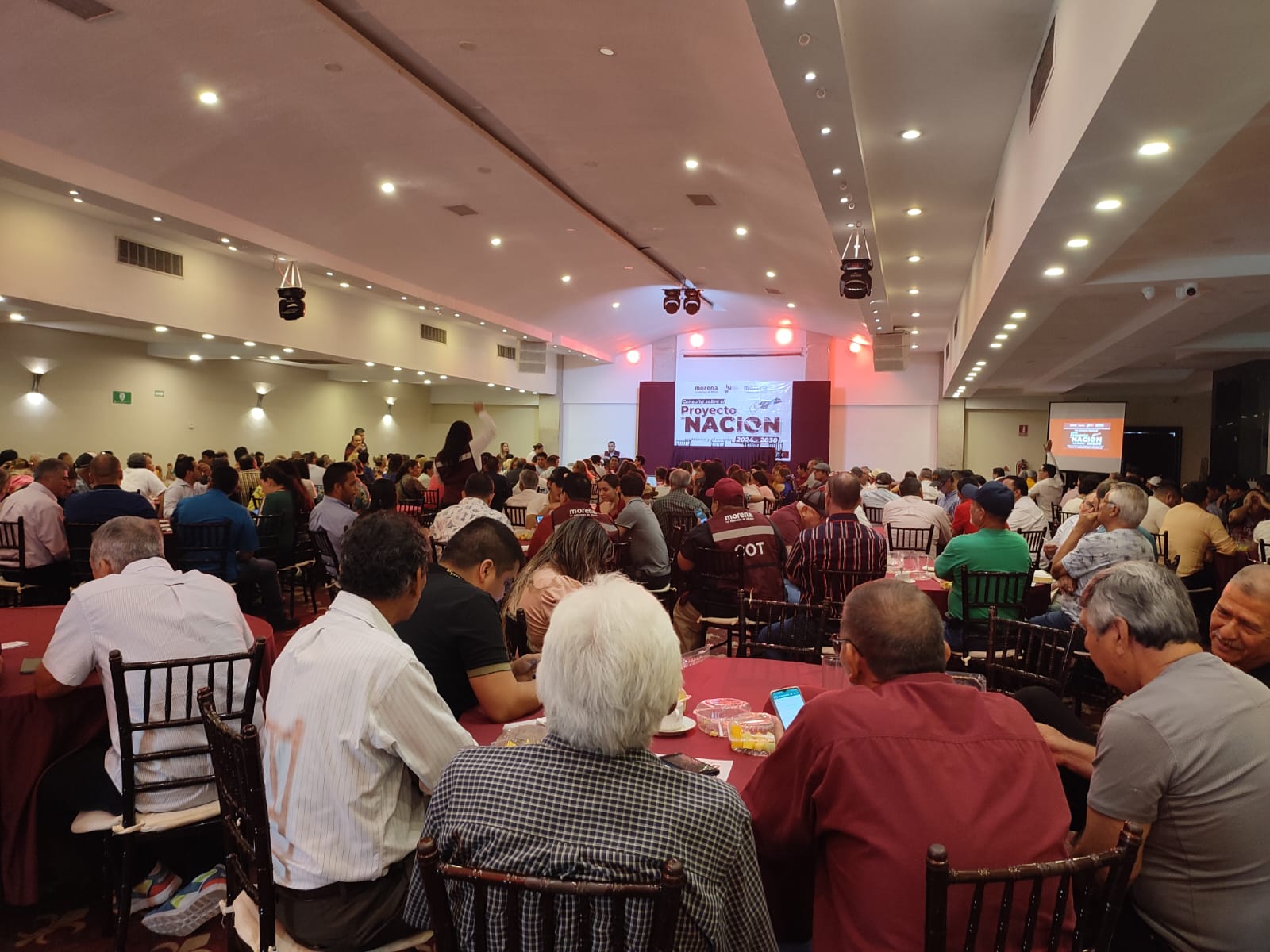 Morena escucha voces ante foro Proyecto de Nación que se realiza en Ahome