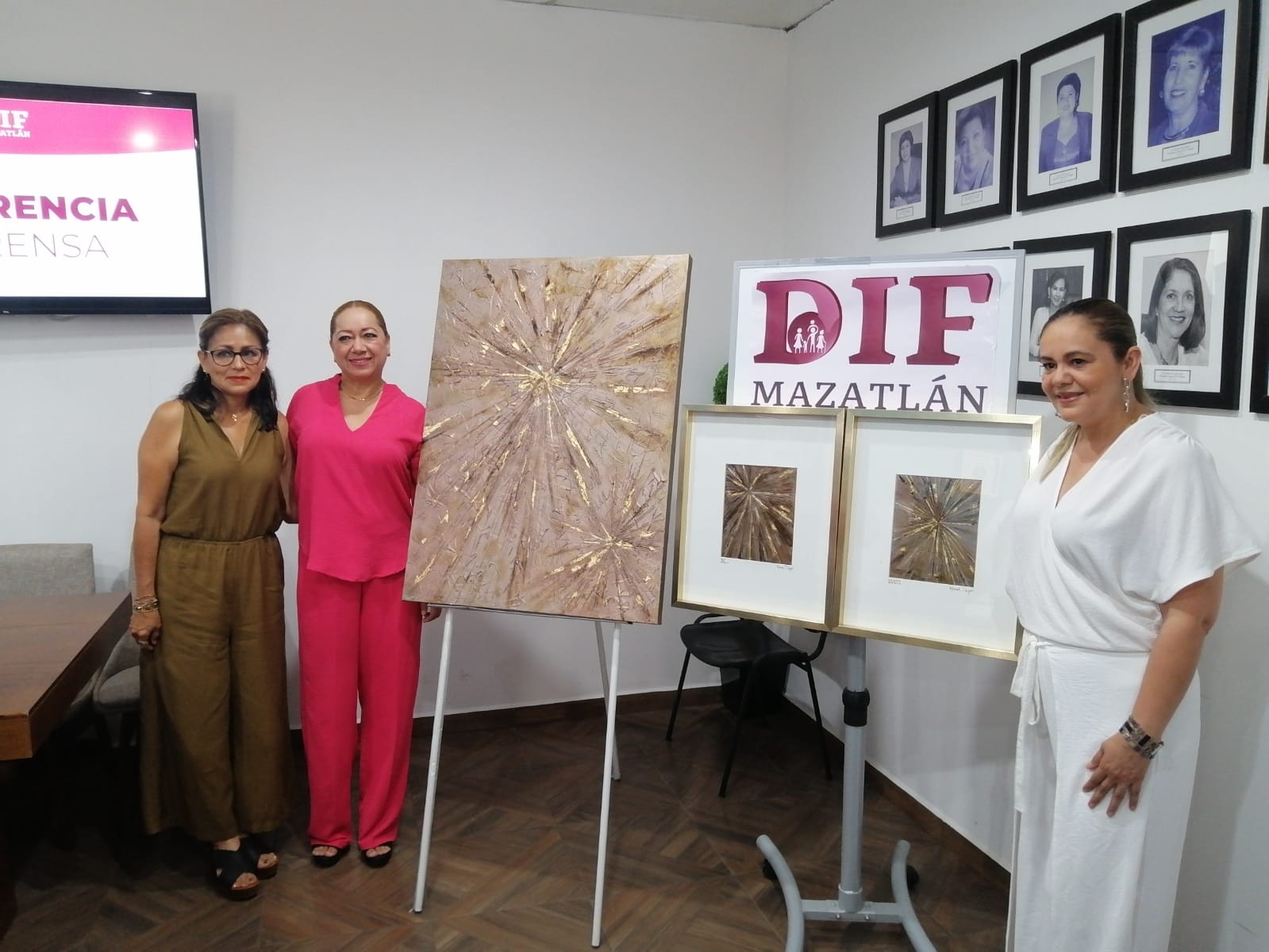 Invita DIF Mazatlán a rifa con causa de tres cuadros para comprar sillas de ruedas