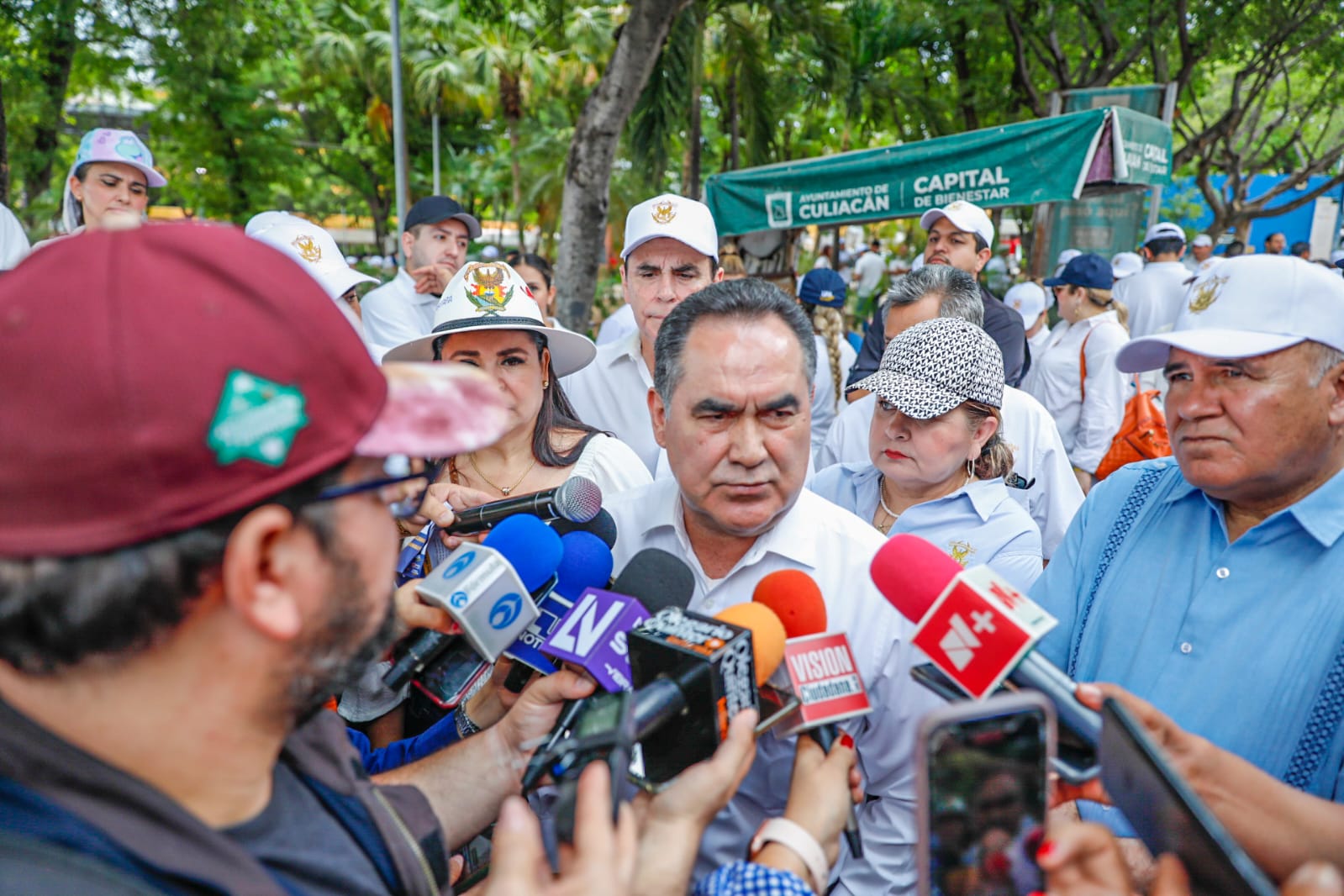 Tras 12 horas de audiencia, vinculan a proceso a rector de la UAS por no dejar auditar a la universidad