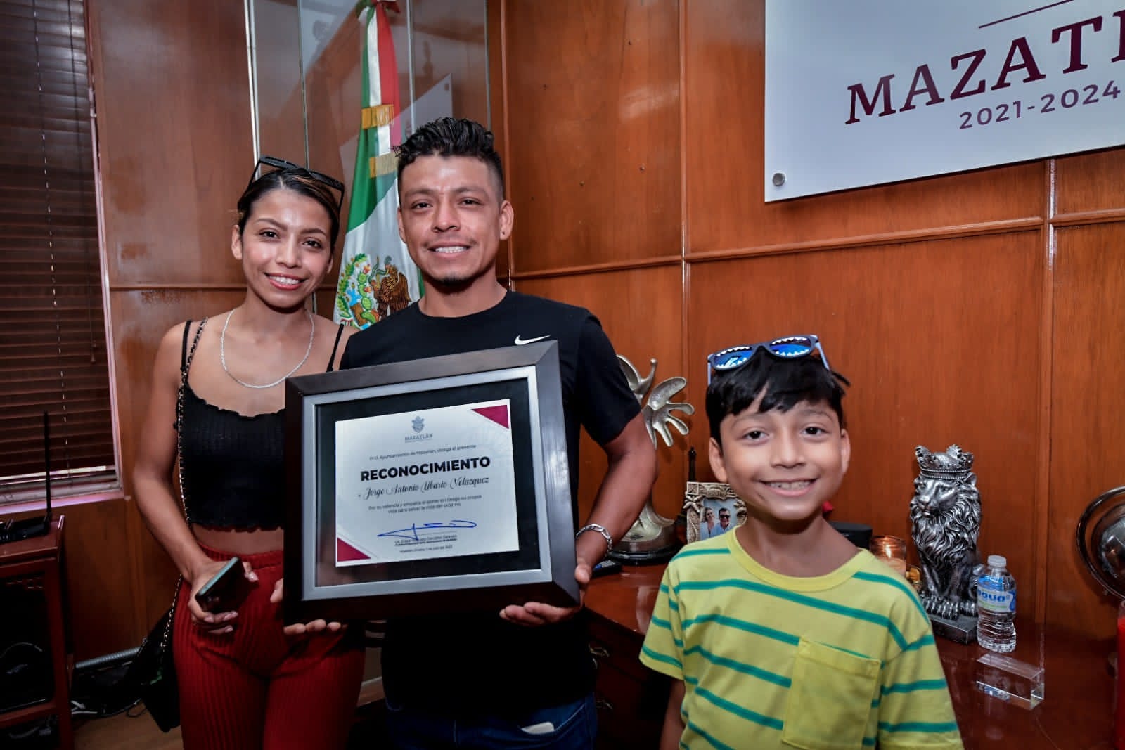 Jorge, el héroe mazatleco, recibió reconocimiento y podría colaborar con Protección Civil