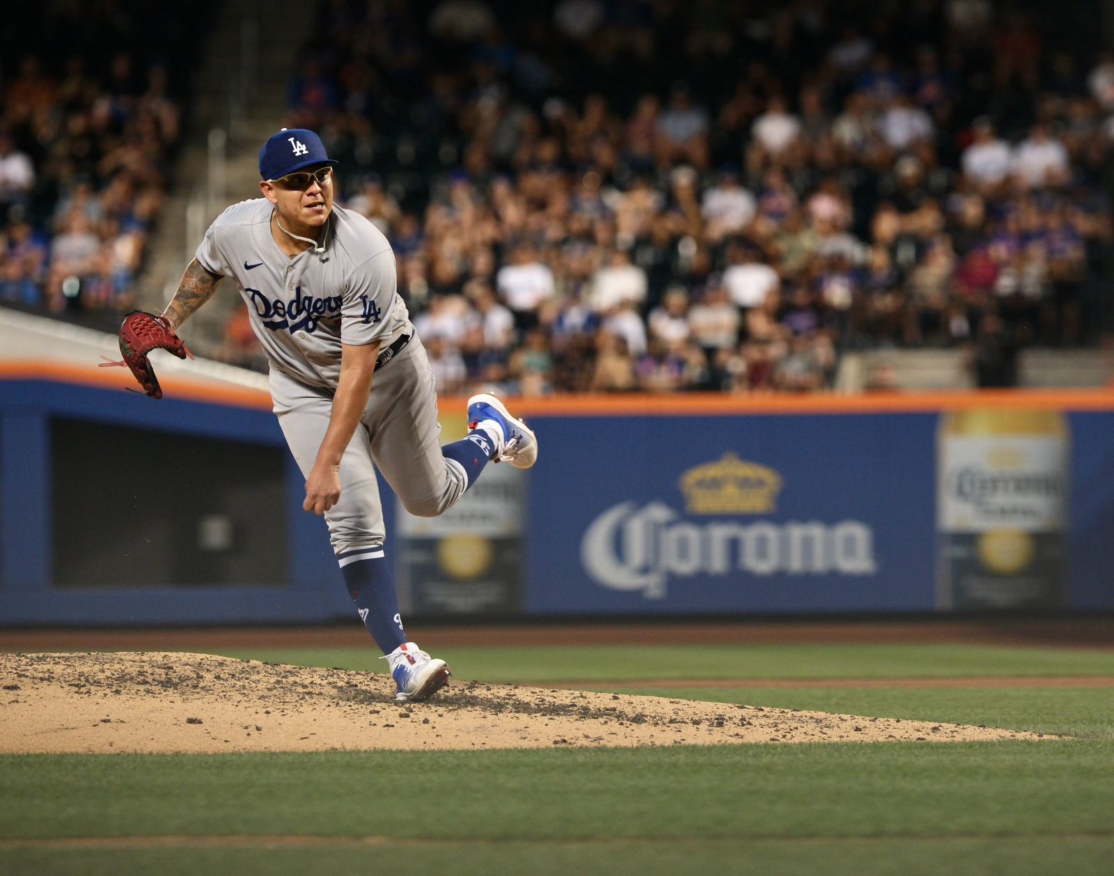 Julio Urías suma su sexta derrota de la temporada con los Dodgers de Los Ángeles
