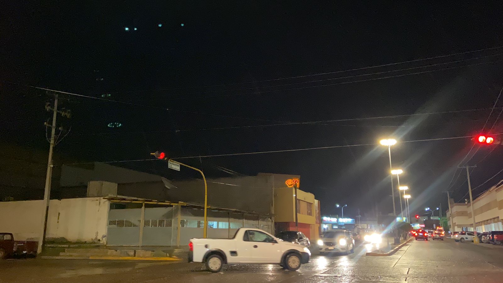 Primera lluvia que cayó en Guamúchil no provocó afectaciones, solo algunos apagones