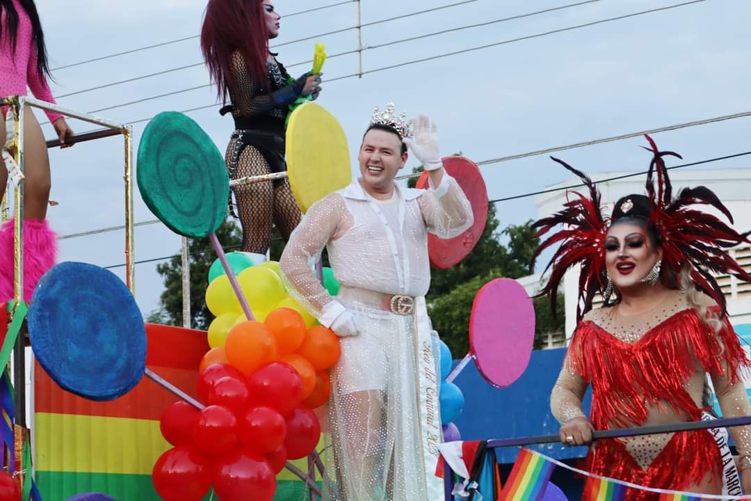 Realizan segunda marcha del orgullo LGBTIQA+ en Sinaloa de Leyva; Héctor Limón fue invitado especial