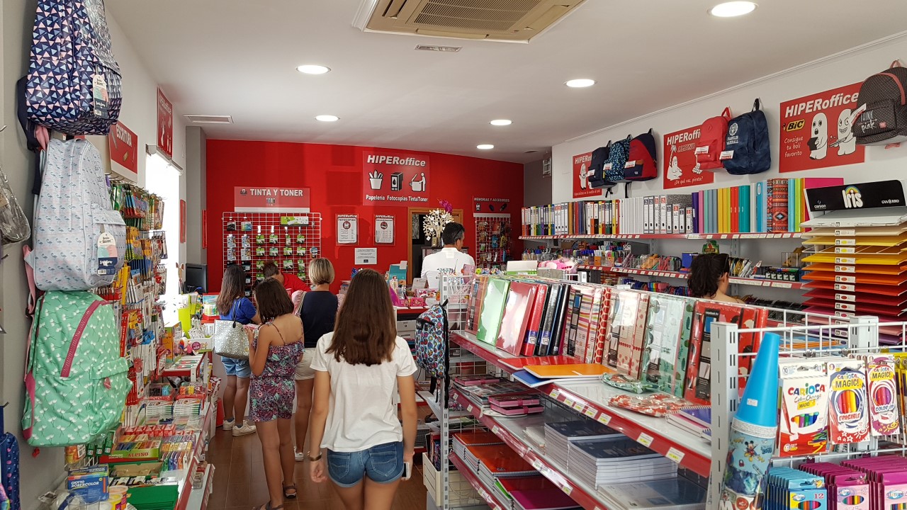 Con Rocha aumentó a 172 los papeleros integrados al canje de útiles; armado de paquetes está en etapa final